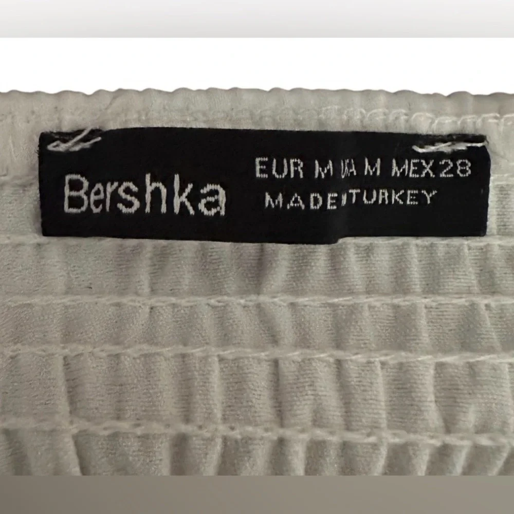 Bershka trendy lace